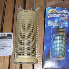 電撃殺虫器 虫除け OHM 電撃殺虫器　6Wタイプ  野外　の画像