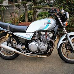 ヤマハ　XJ 750E