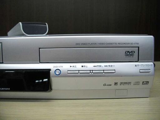 東芝 TOSHIBA SD-V700 DVDコンパチ VHS リモコン付き VTR一体型DVDビデオプレーヤー 2006年製 苫小牧西