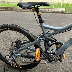 GIANT REIGN フルサス マウンテンバイク ダウンヒルバイクの画像