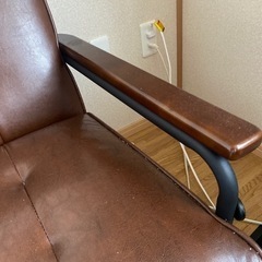 アンティーク風ソファーの画像
