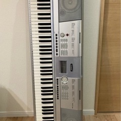 電子ピアノ　フットペダル、スタンド付
