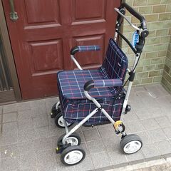 （取引中）シルバーカー　幸和製作所 テイコブ　ST07　美品