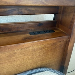 引き取り決定済み　セミダブルベッドマットレス付きの画像