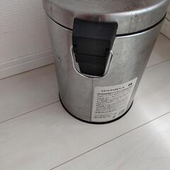 ゴミ箱3L(お取引中)