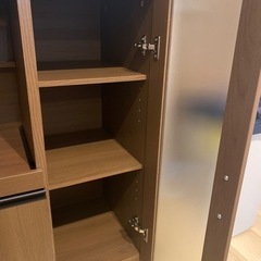 食器棚の画像
