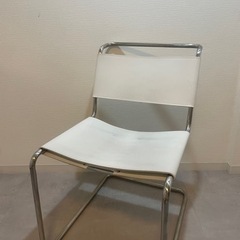 椅子　韓国インテリア　ホワイト　白　2個セットの画像