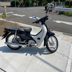 2016年式　ホンダ スーパーカブ110 JA10 整備済み 乗って帰れます。 とても綺麗、ダークブルー の画像