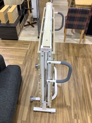 未使用品　折り畳み式ベッド　タンスのゲン　入荷致しました！
