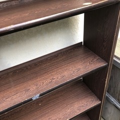 木製本棚の画像