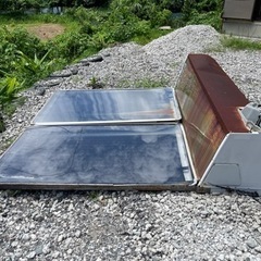 太陽熱温水器の画像