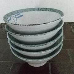 少し大きめのお茶碗　の画像