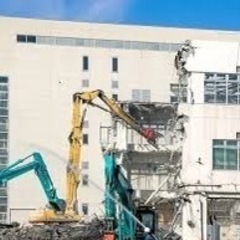 解体工事！重機オペ、鍛治工を目指したい方大募集！月収35万から40万円！の画像