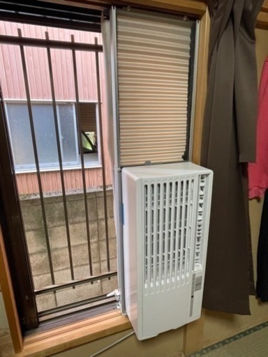 (お取引予定決まりました。)ハイアール 窓用エアコン 冷房専用・おもに6-7畳用 ホワイト JA-16W-W