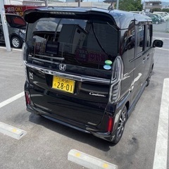 ピカピカ洗車　新車の輝きに戻しませんか？