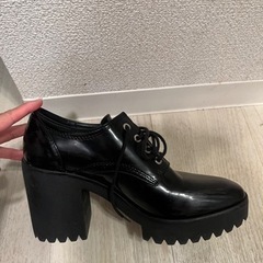 ZARA ブーム　ヒール　24