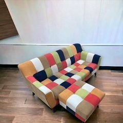 【配達可】3人掛けソファ オットマン付き マルチカラー カウチソファーの画像