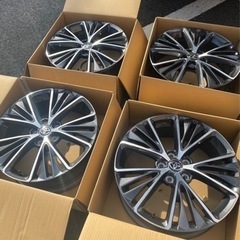 激安]トヨタ新型プリウスZグレード純正ホイール4本セット(ナット付き)