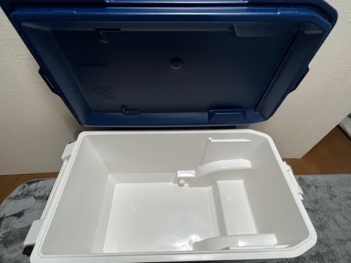 IGLOO クーラーボックス 85L