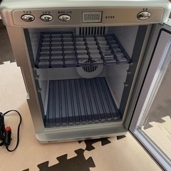 ポータブル冷温庫の画像