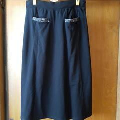 ・⭕(82)タグ付き新品未使用　LLサイズ　黒色　スカートの画像