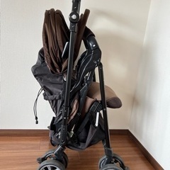 【7月28日まで！！】コンビ　ベビーカー　A型　ホワイトレーベル　スゴカルの画像