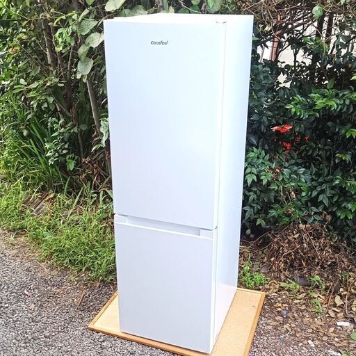 ★極美品!!お届け可！★2022年製 Comfee’（コンフィー） 173L 冷凍冷蔵庫  RCB179WH