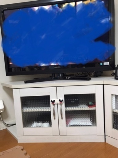 【決まりました】コーナーテレビ台と引き出し2段　ホワイト木目　チェッカーガラス