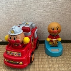 アンパンマン　消防車　ソーラー人形