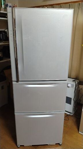 冷蔵庫　335リットル　完動品　引取限定
