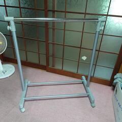 ハンガーラック　400円