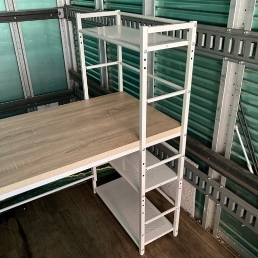 【中古品】L字型パソコンデスク　ラック付