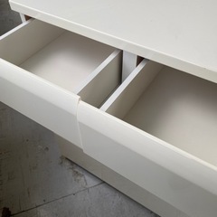 ローチェスト　4段引き出し　洋服収納タンスの画像