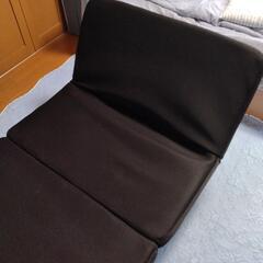 折り畳みベッドの画像