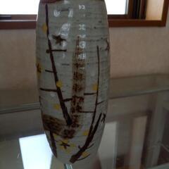 手描　花瓶の画像