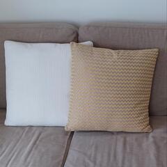 クッション　2つセット