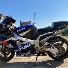 GSX-R1000 K1 (逆車）の画像