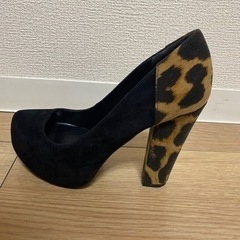 Ulula レオパードパンプスの画像