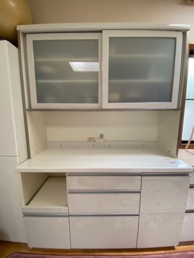 値下げ！キッチンボード　食器棚　パモウナ