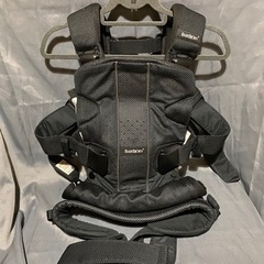 抱っこ紐　ベビーキャリア　ONE+airメッシュ（ベビービョルン）