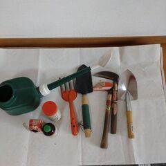 園芸用品9点の画像