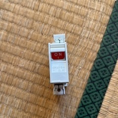 サーキットブレーカー　6個の画像