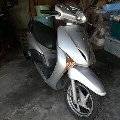ホンダＬＥＡＤ110