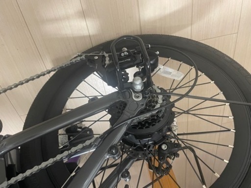折りたたみ 電動アシスト自転車 erway ５段階アシスト搭載 20インチ　別売りの輪行バッグあり！ ７段変速　グリーン　ほとんど新古品！