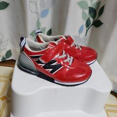 子供用スニーカー(18.5センチ)