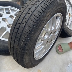 軽自動車 ホイルタイヤの画像