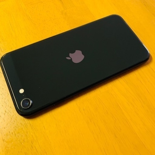 iPhone SE 第2世代 128GB SIMフリー　ブラック