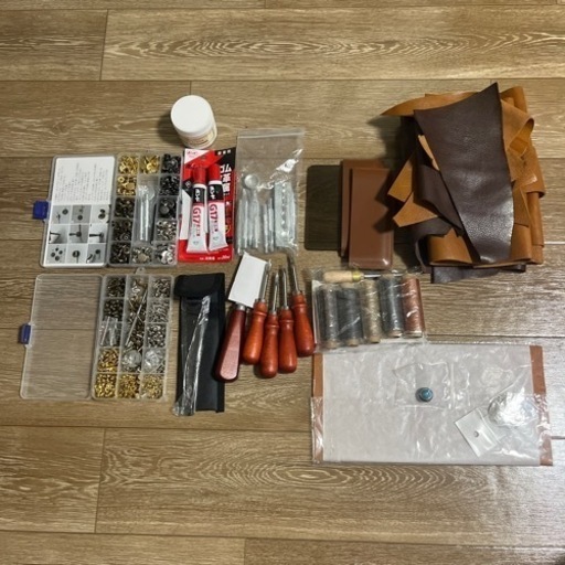 レザークラフト一式です。