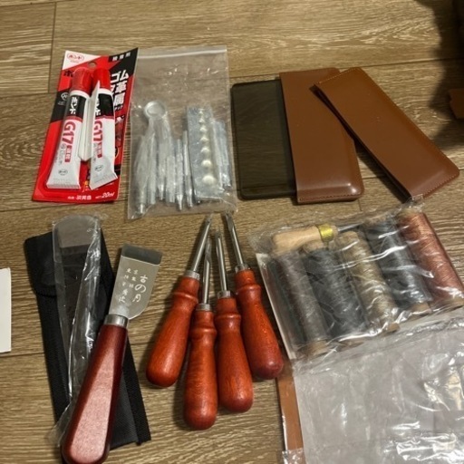 レザークラフト一式です。