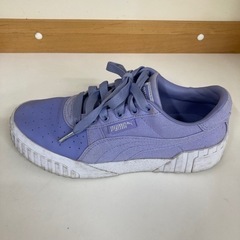 【BY REUSE 霧島国分新町店 出張買取•見積完全無料¥0】PUMA レディースシューズ　24㎝の画像